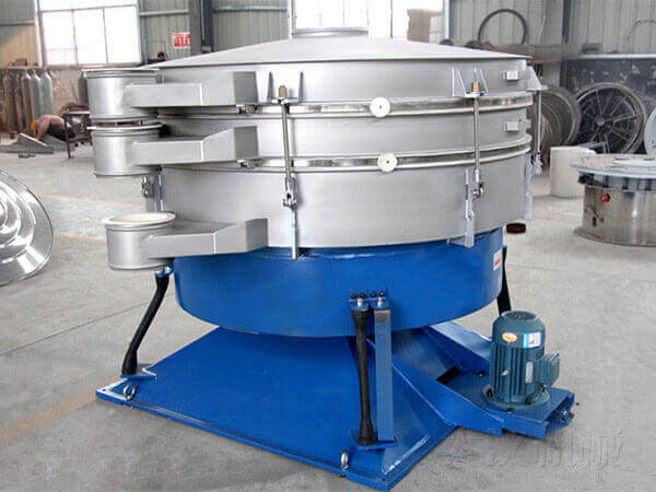 搖擺篩仿照的就是簡(jiǎn)單的篩分方式雙眼雙手篩分，它是目前有效的模擬了人工篩分運(yùn)動(dòng)的有效原理。